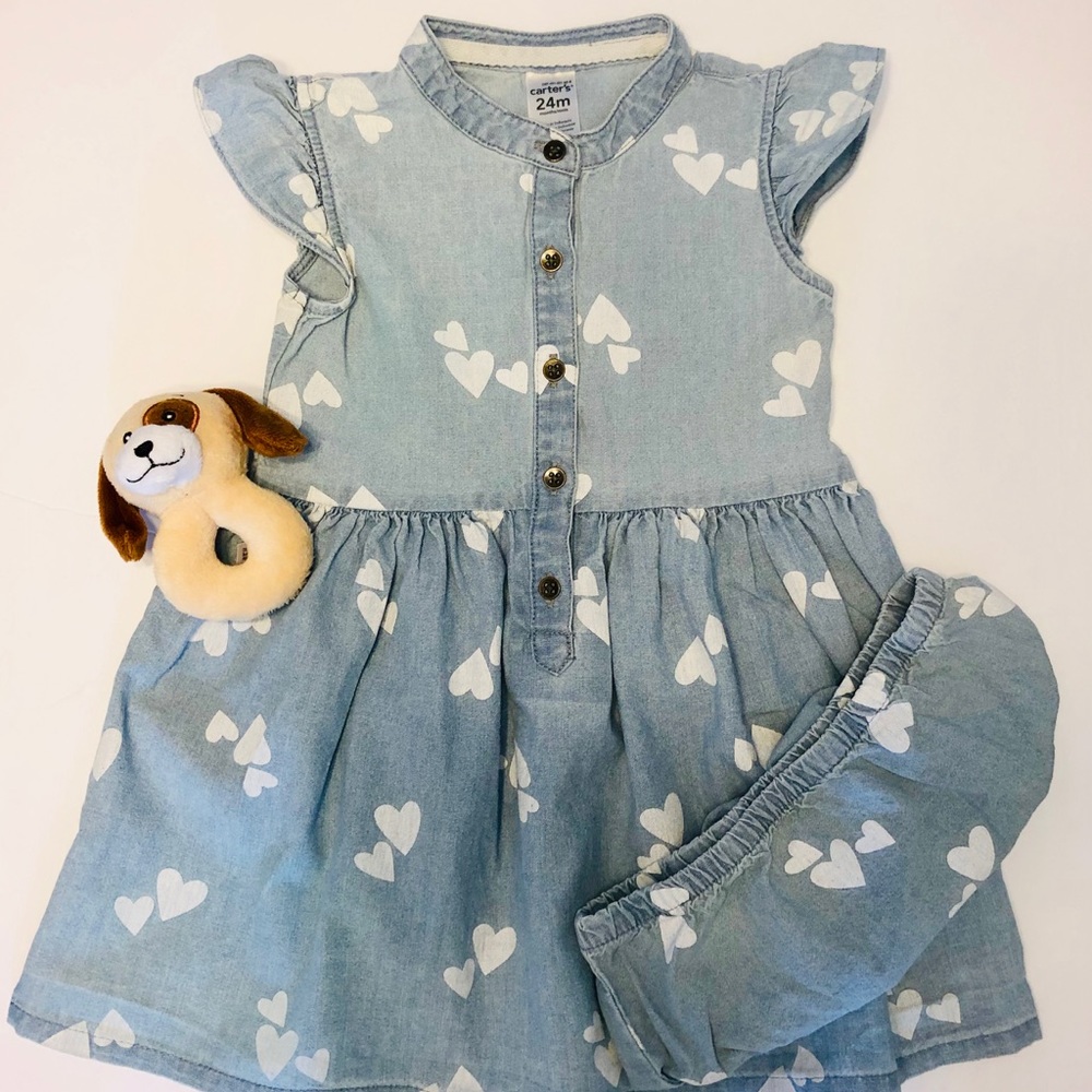 🎀 Adorable denim blue heart dress.